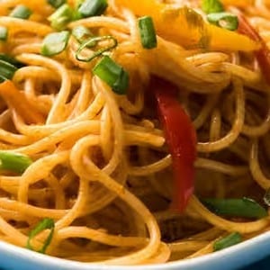 Hakka Noodles.